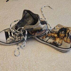 Wonder Woman Graphic High-Top Converse Sneakers - White